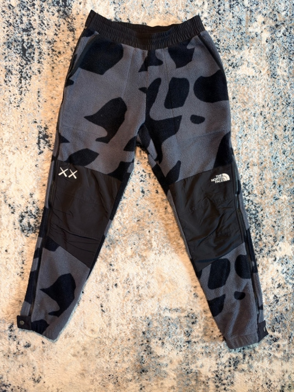 The North Face x KAWS Retro 1995 Sweatpants